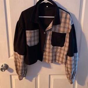 Button up plaid jacket. Size M.